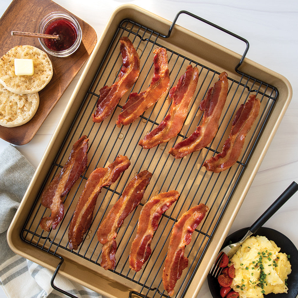 Nordicware Nonstick High-Sided Oven Crisp Baking Tray